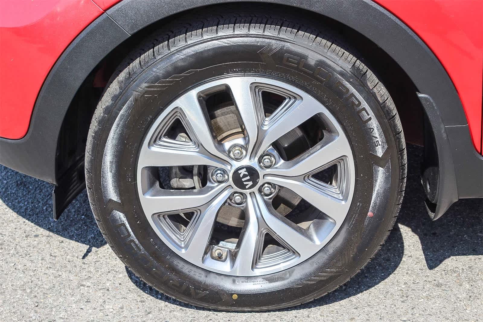Thumbnail: 2015 Kia Sportage - 9