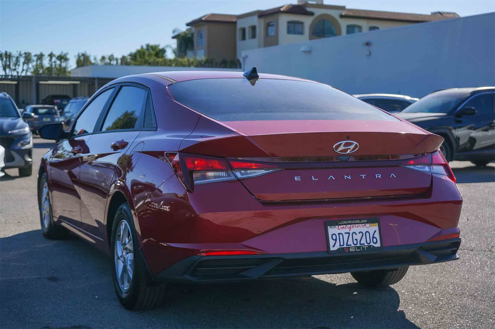 Thumbnail: 2023 Hyundai Elantra - 8