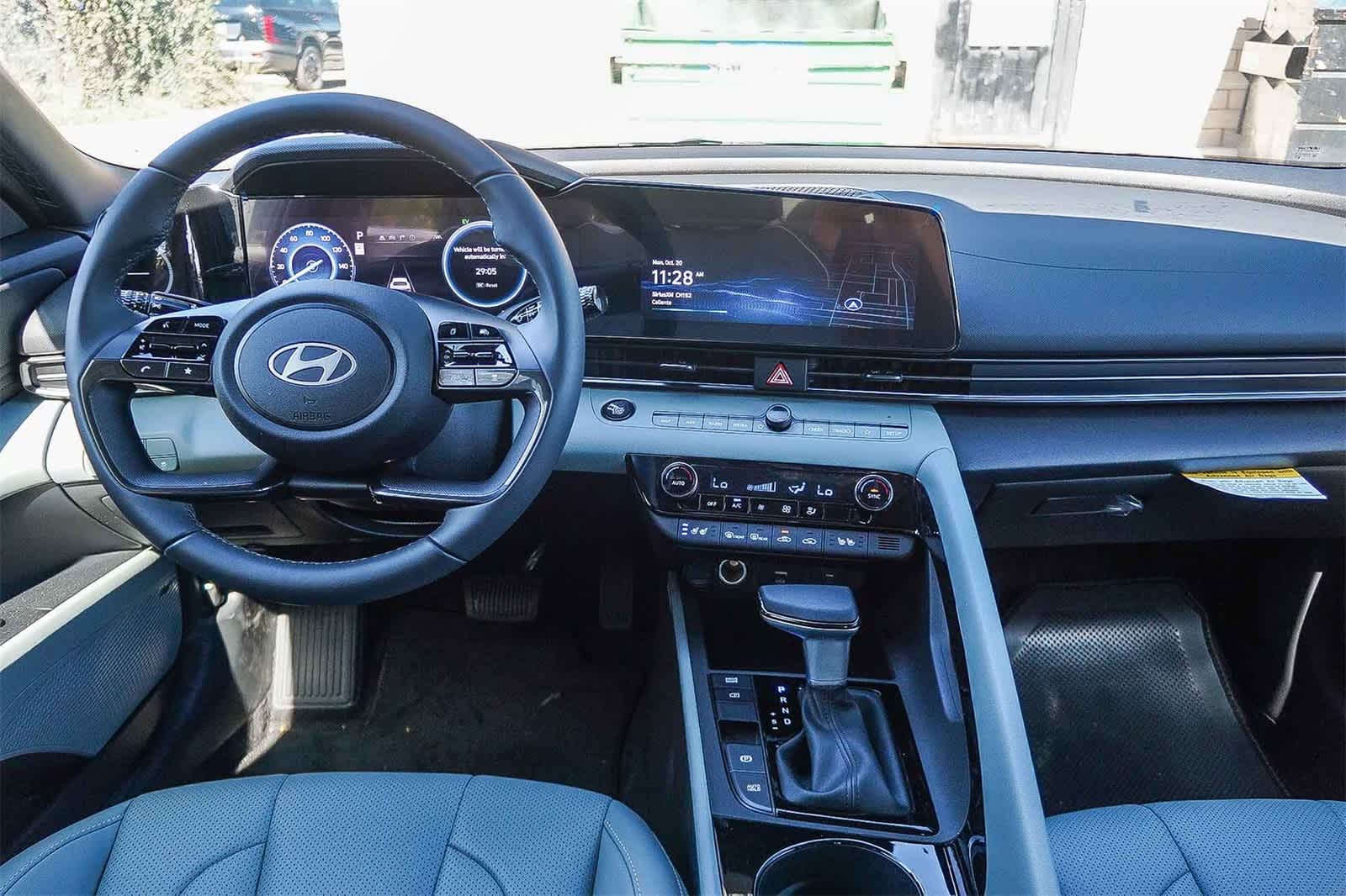 Thumbnail: 2025 Hyundai Elantra - 13