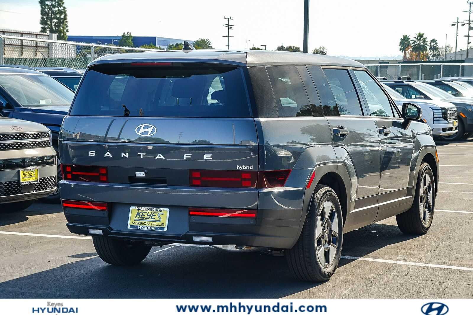 Thumbnail: 2026 Hyundai Santa Fe - 4