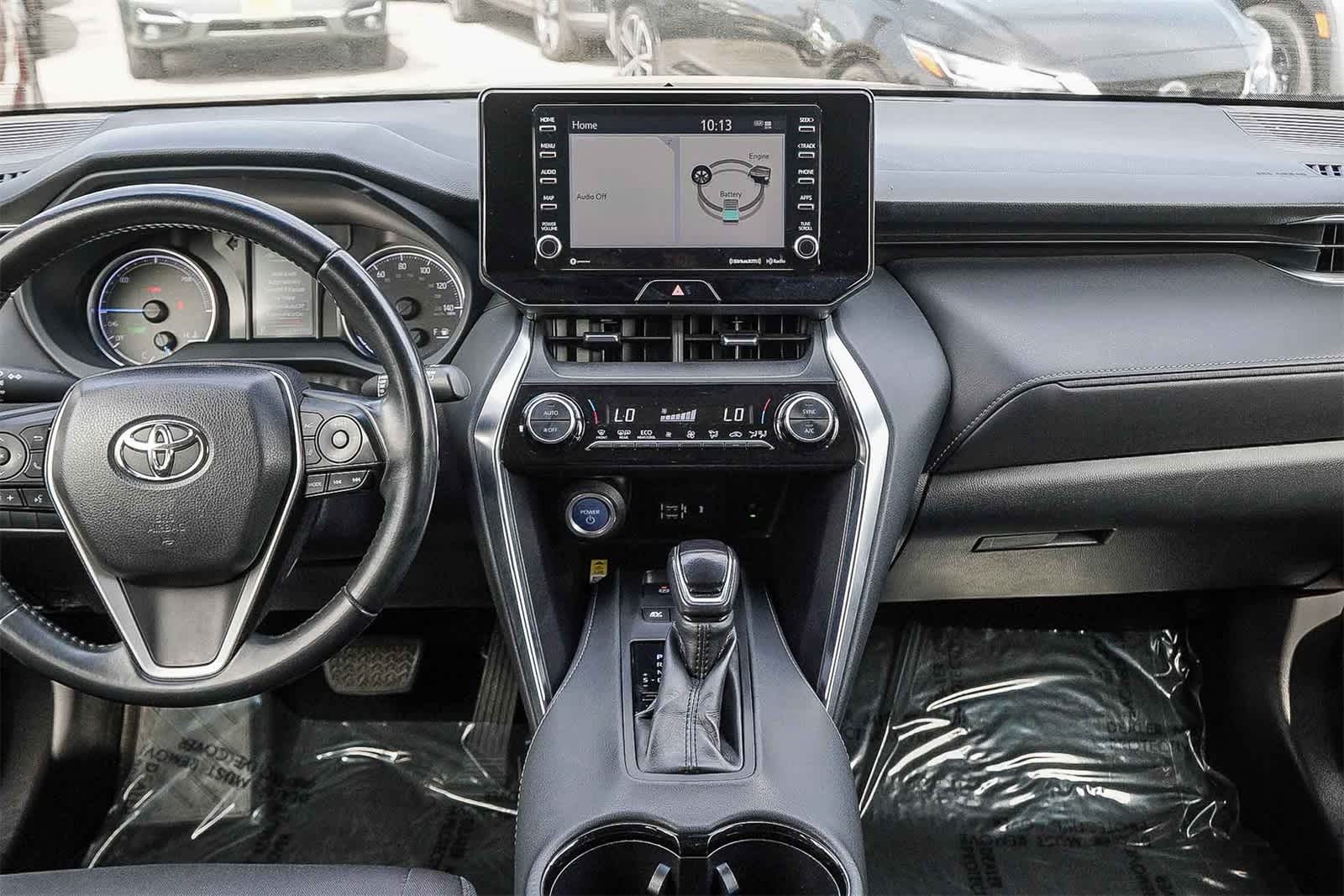 Thumbnail: 2021 Toyota Venza - 13