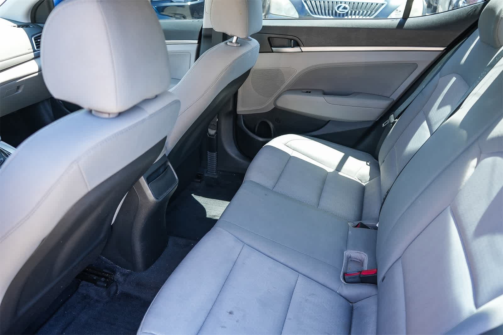 Thumbnail: 2017 Hyundai Elantra - 24