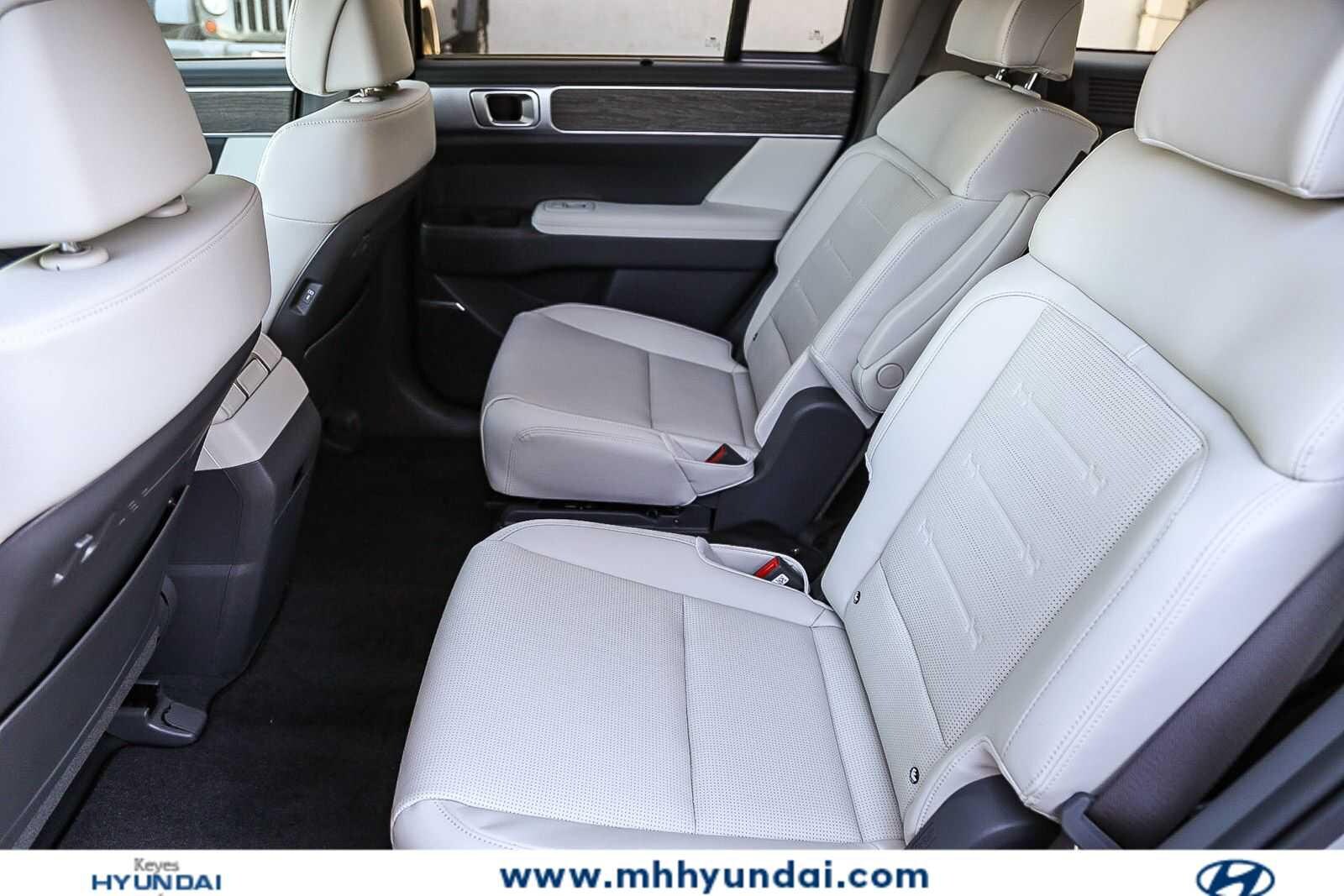 Thumbnail: 2026 Hyundai Santa Fe - 17