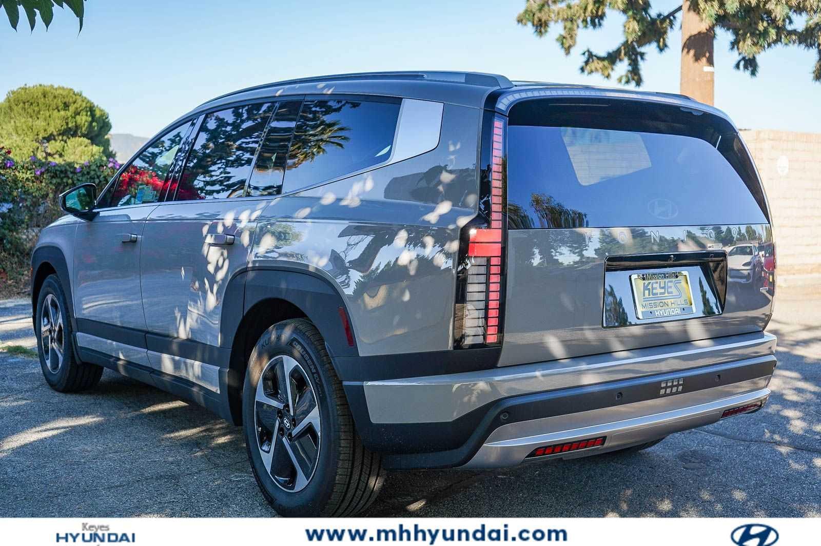 Thumbnail: 2026 Hyundai Ioniq - 4