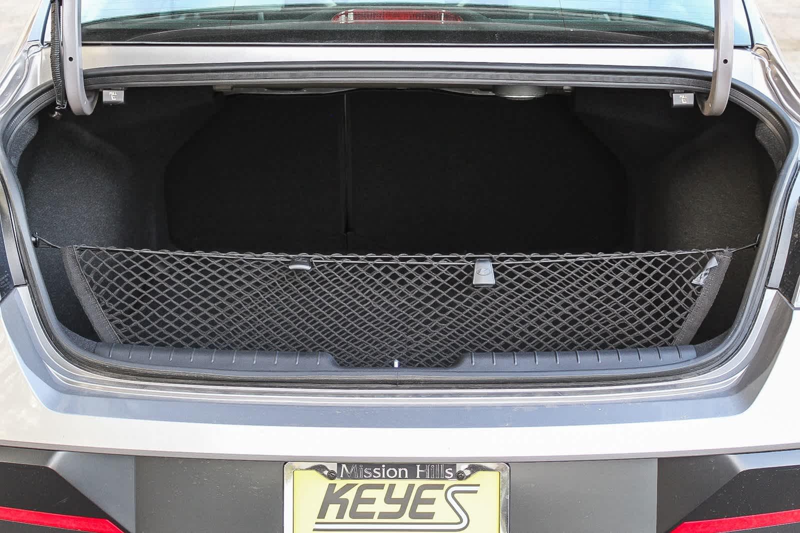 Thumbnail: 2025 Hyundai Elantra - 12