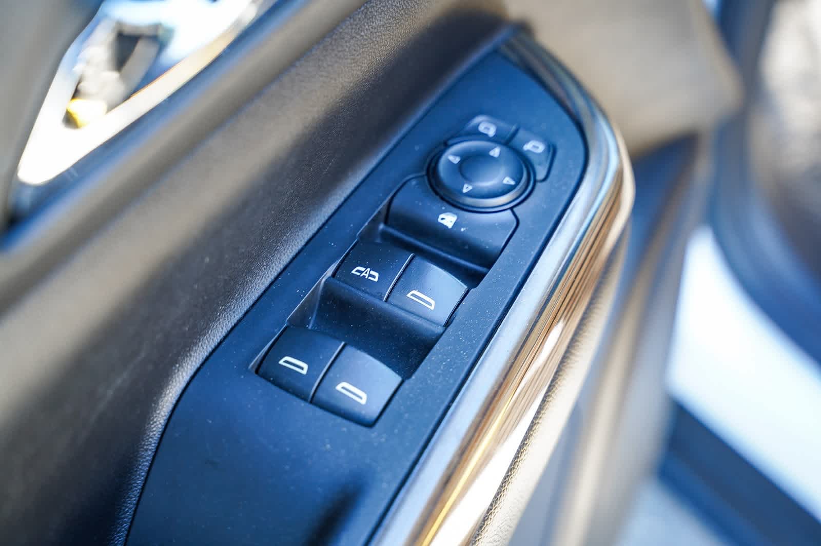 Thumbnail: 2022 GMC Acadia - 19