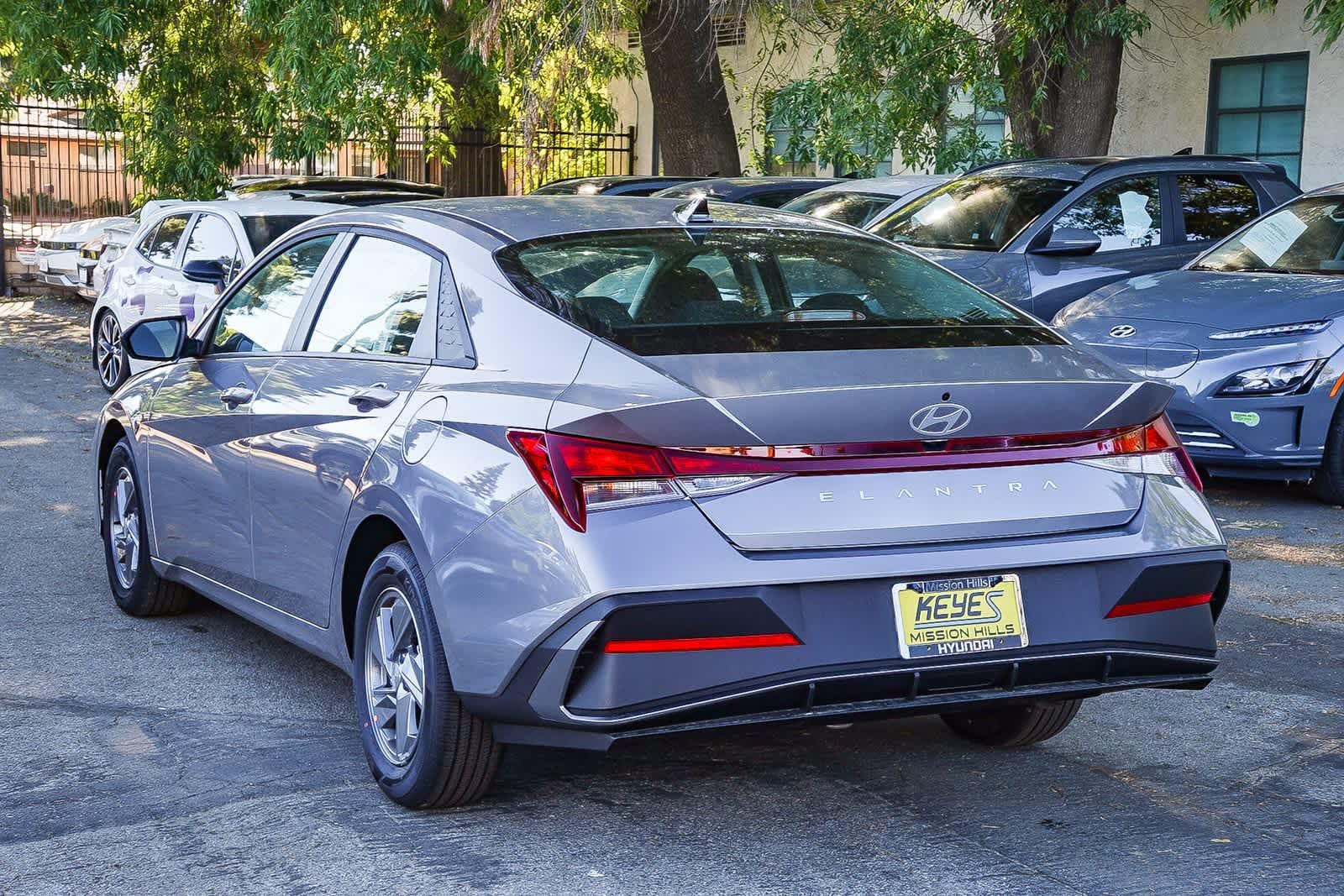 Thumbnail: 2026 Hyundai Elantra - 6