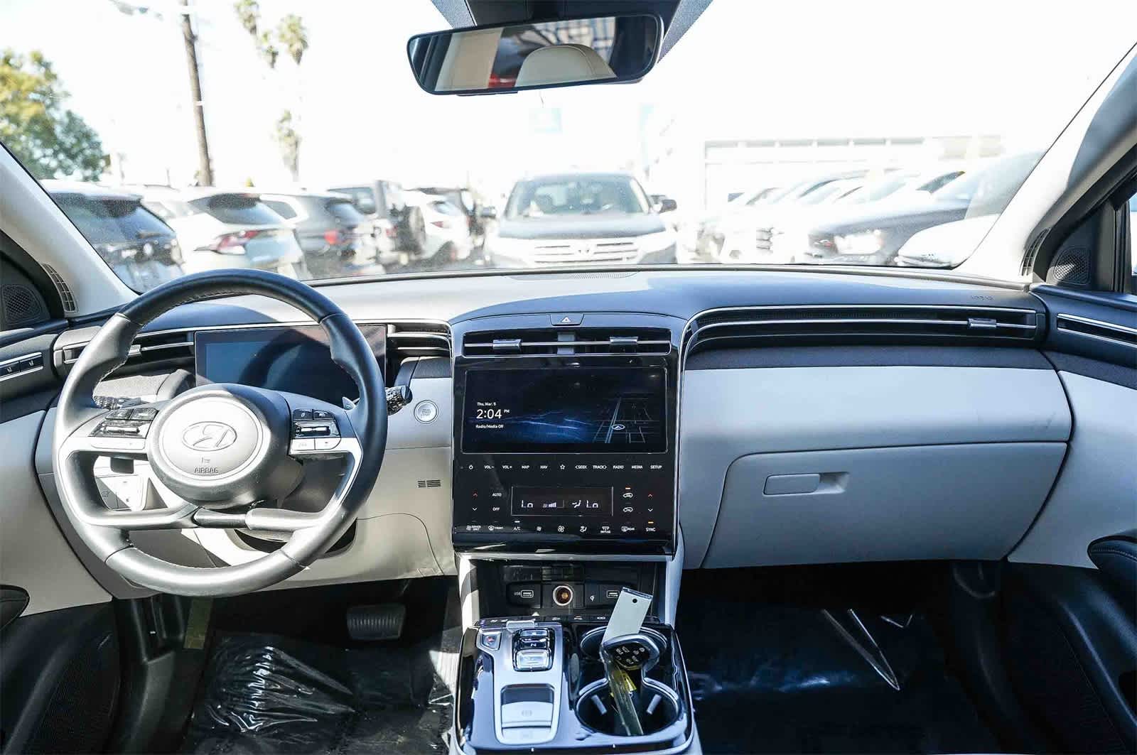 Thumbnail: 2023 Hyundai Tucson - 12