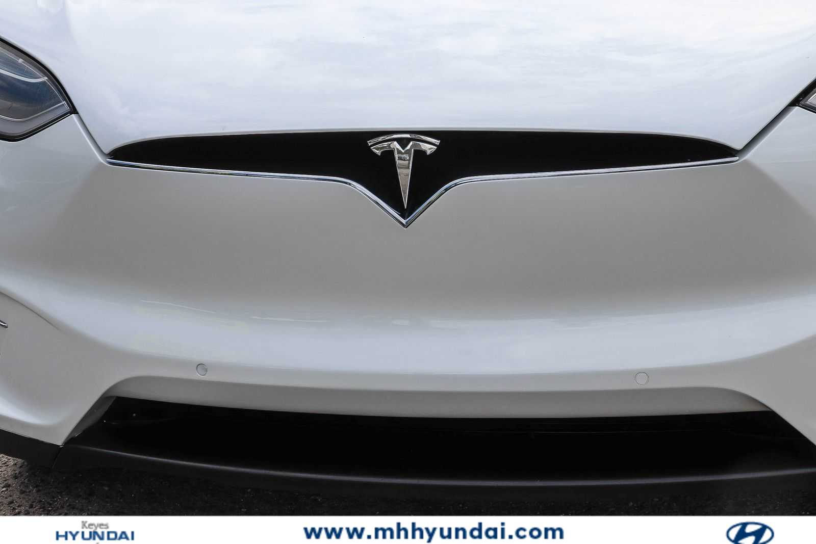Thumbnail: 2019 Tesla Model X - 8