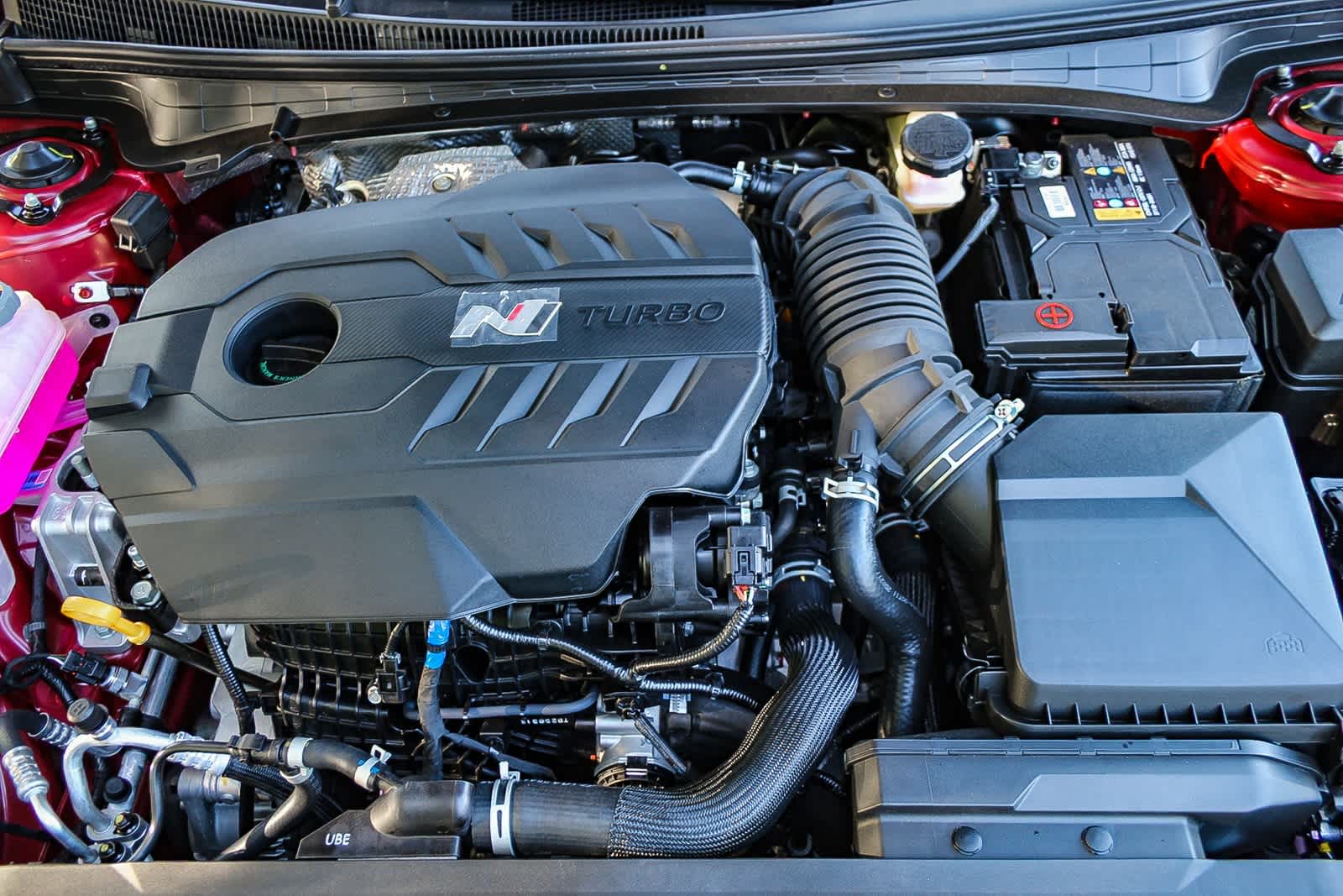 2025 Hyundai Elantra Base 13