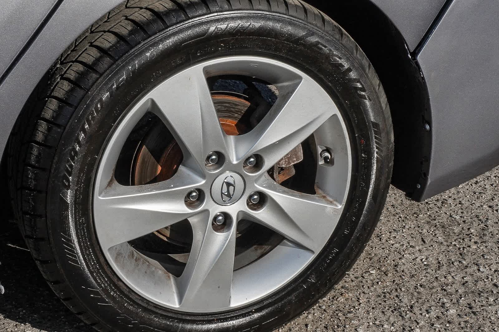 Thumbnail: 2012 Hyundai Elantra - 8