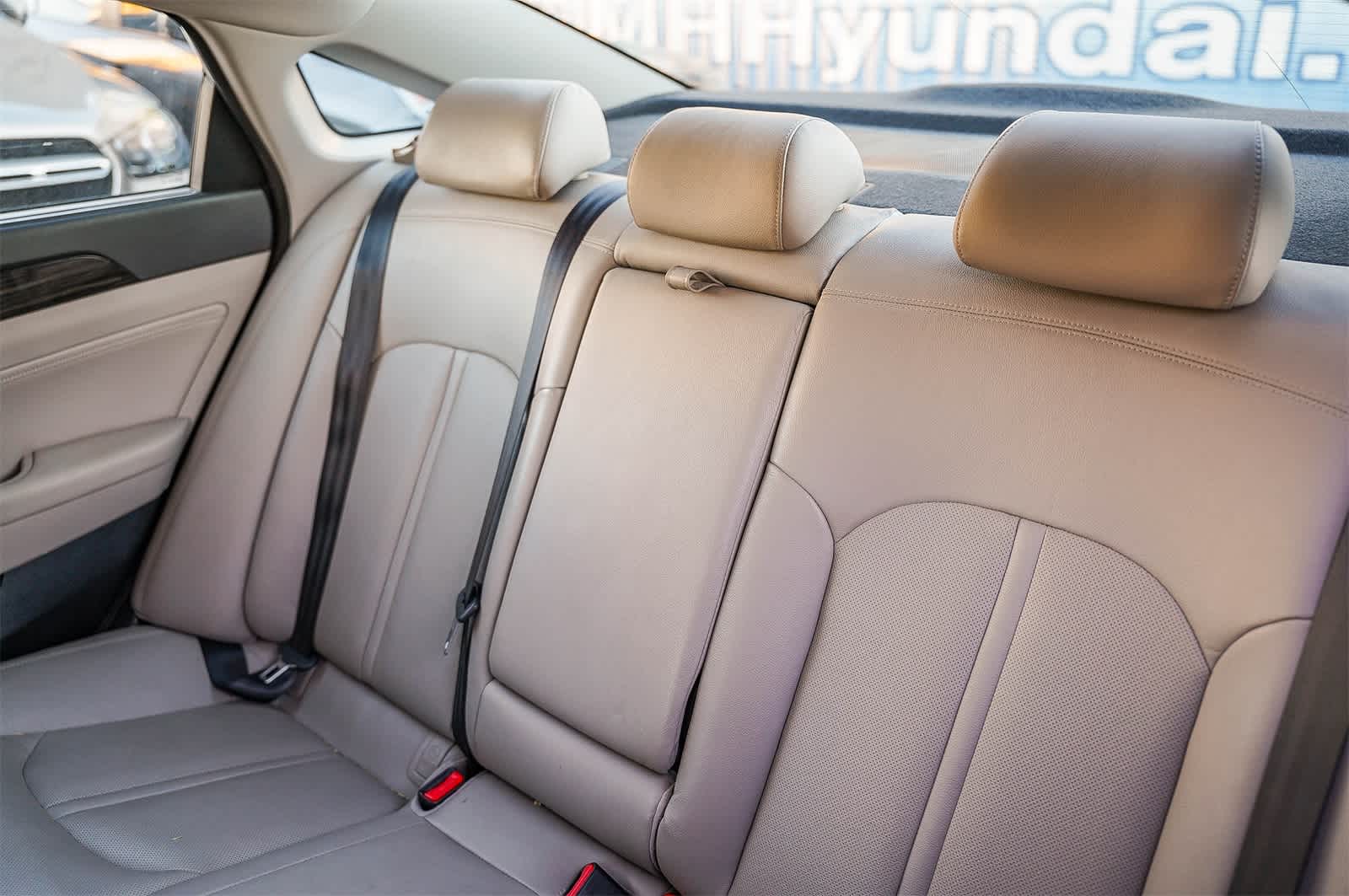 Thumbnail: 2016 Hyundai Sonata - 19