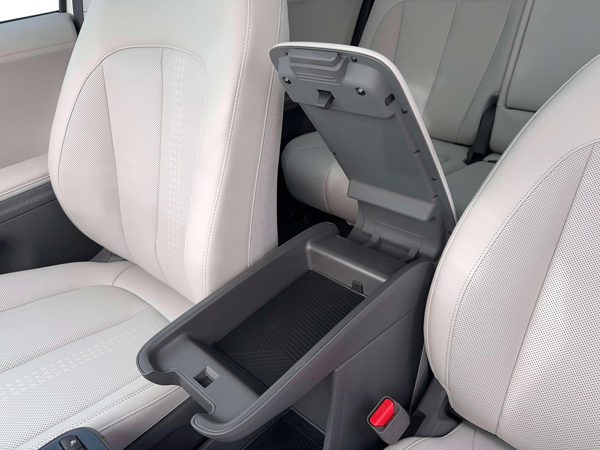 Thumbnail: 2026 Hyundai Ioniq 5 - 18