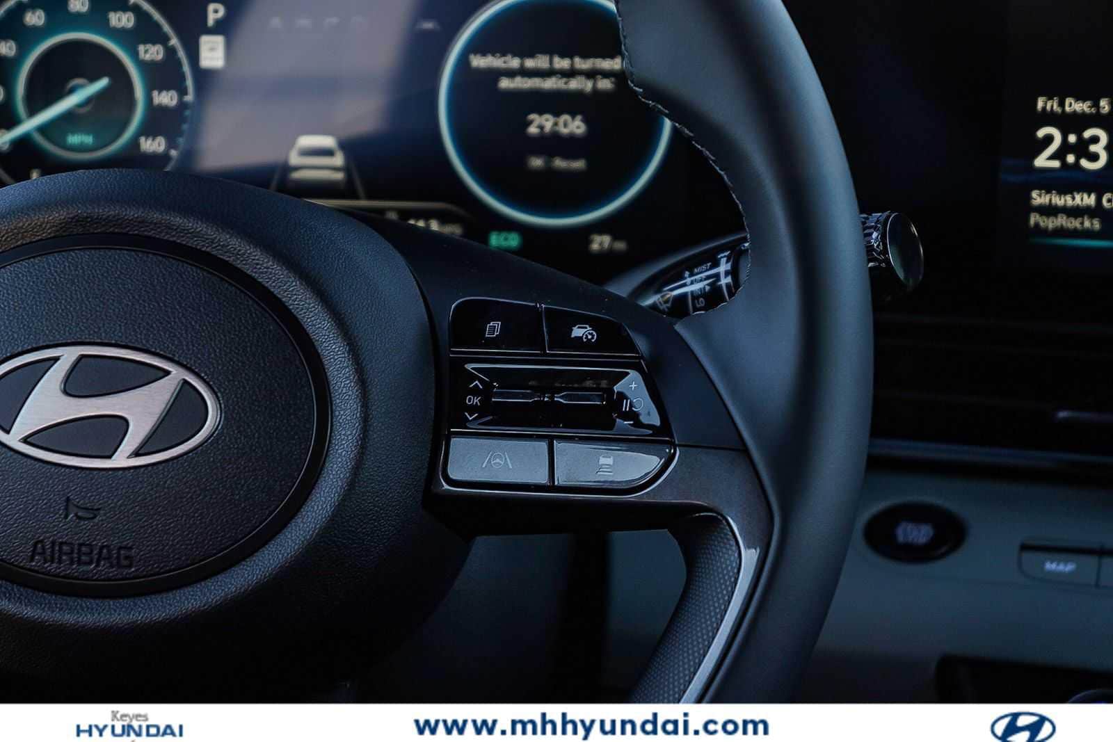 Thumbnail: 2025 Hyundai Elantra - 19