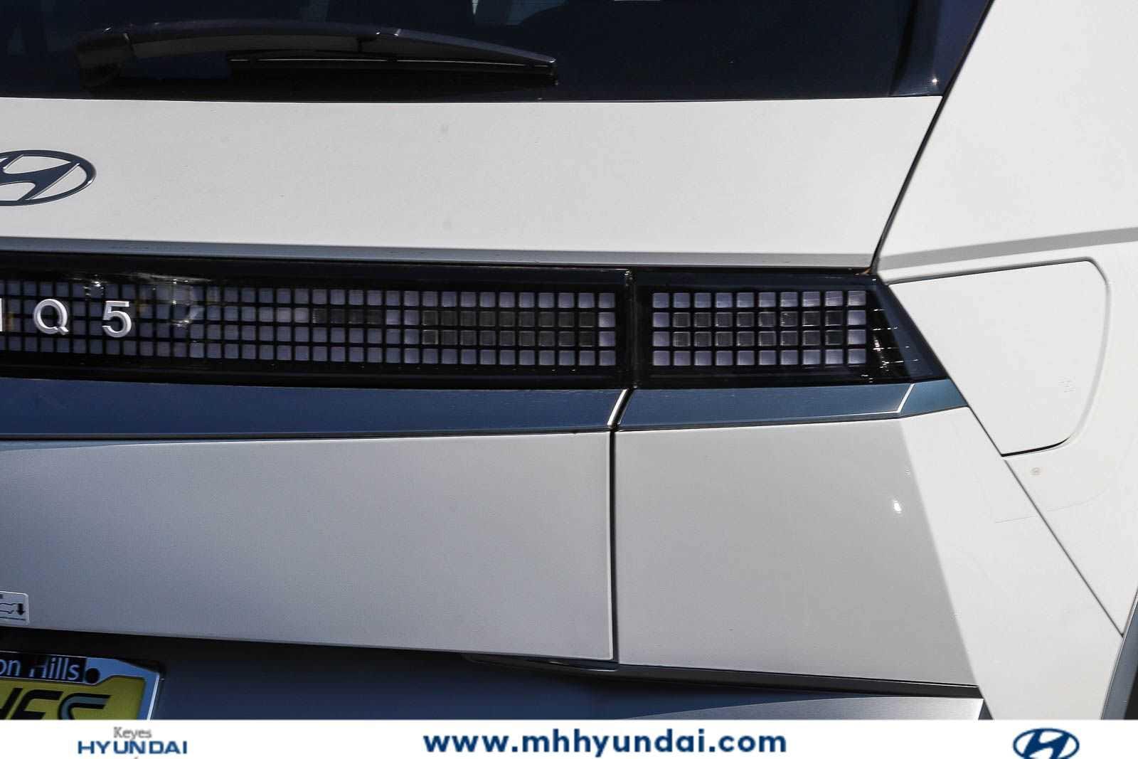 Thumbnail: 2026 Hyundai Ioniq 5 - 10