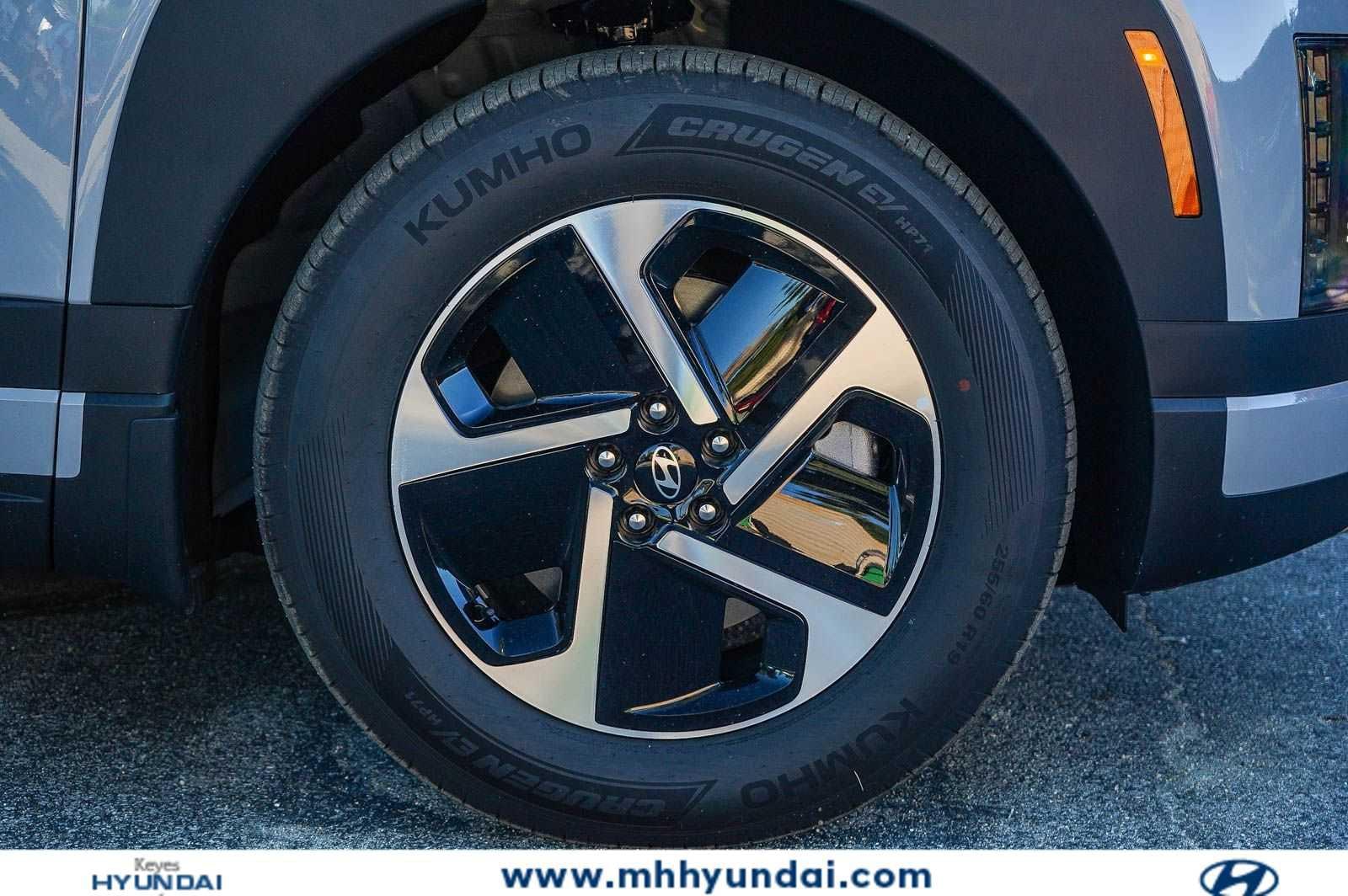 Thumbnail: 2026 Hyundai Ioniq - 8