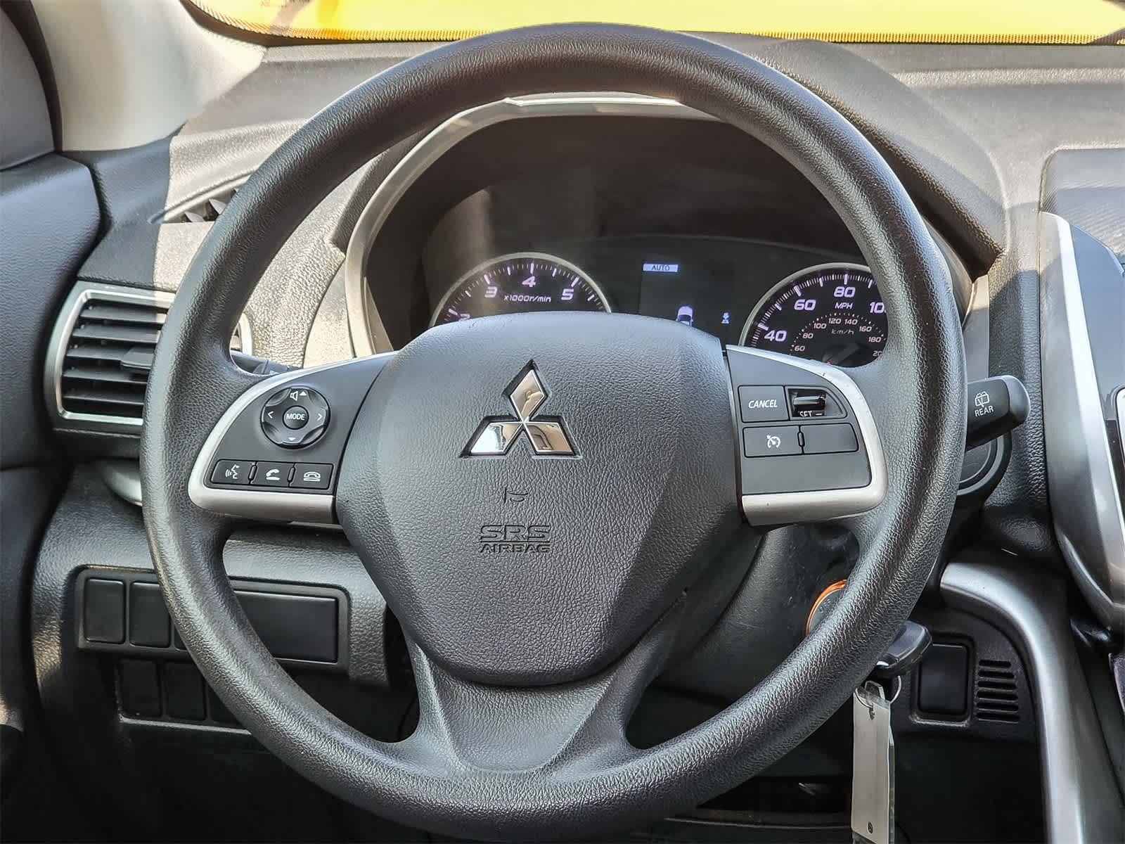 Thumbnail: 2019 Mitsubishi Eclipse Cross - 17