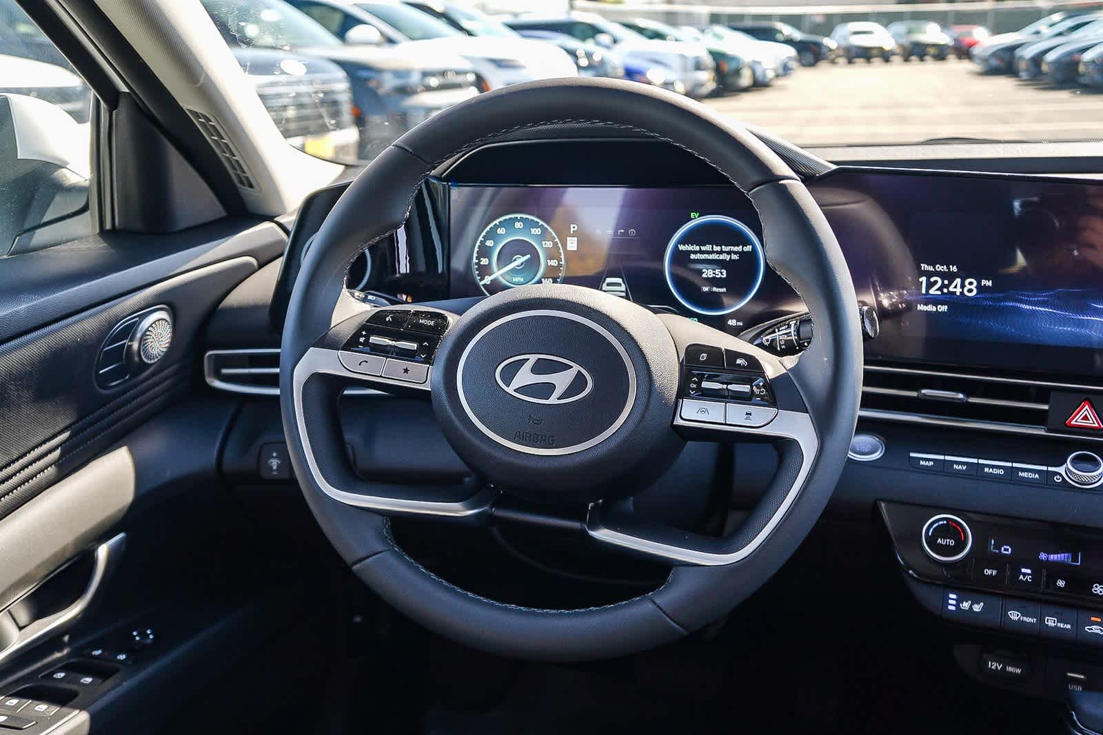 Thumbnail: 2025 Hyundai Elantra - 16