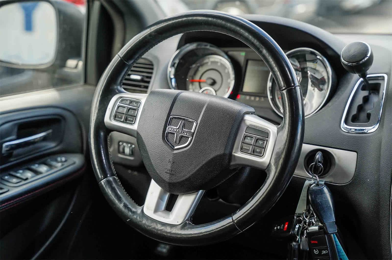 Thumbnail: 2018 Dodge Grand Caravan - 15