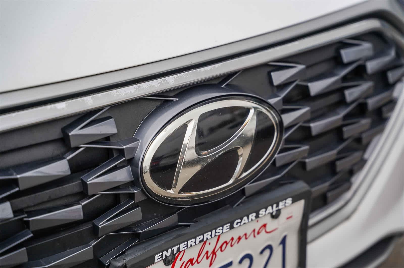 Thumbnail: 2020 Hyundai Ioniq - 5