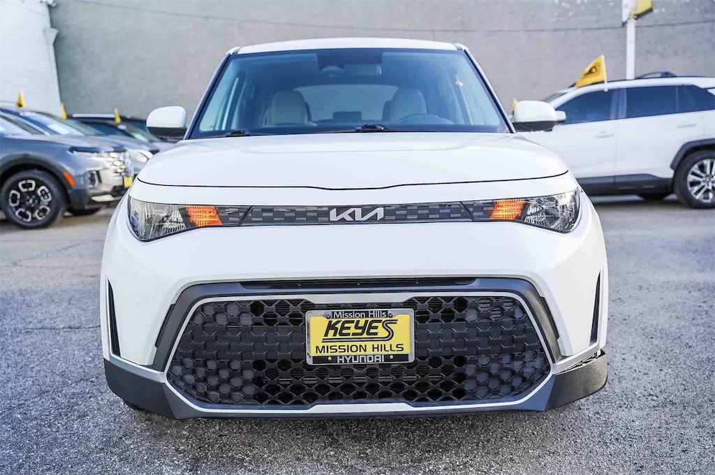 Used 2023 Kia Soul LX Hatchback