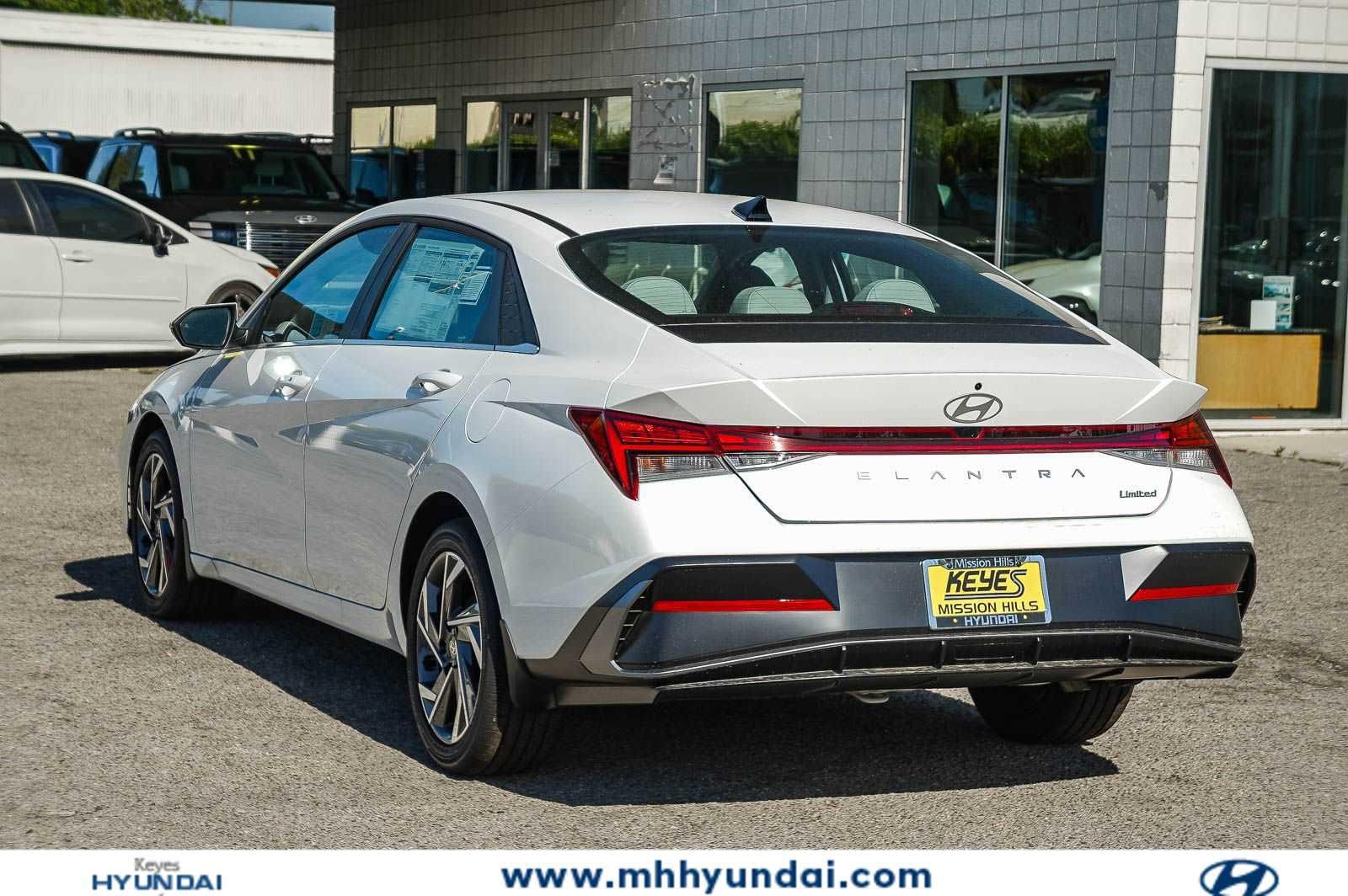 Thumbnail: 2026 Hyundai Elantra - 6