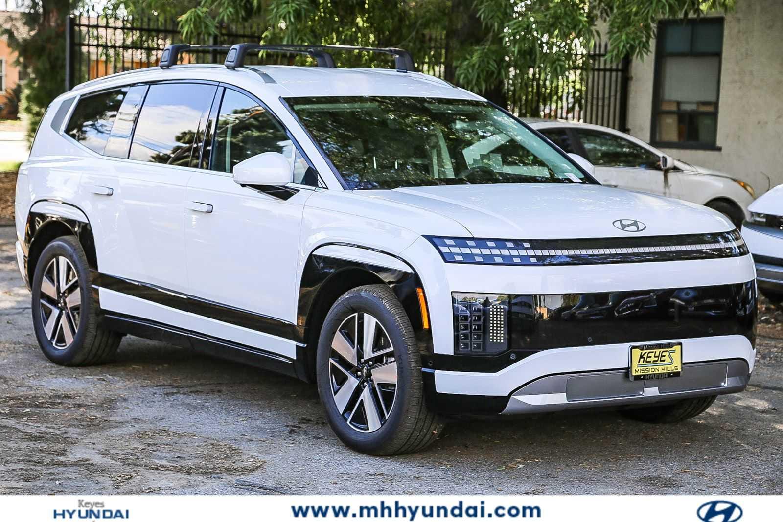 Thumbnail: 2026 Hyundai Ioniq - 3