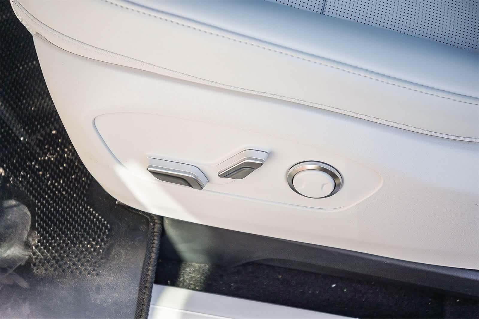 Thumbnail: 2026 Hyundai Ioniq - 24