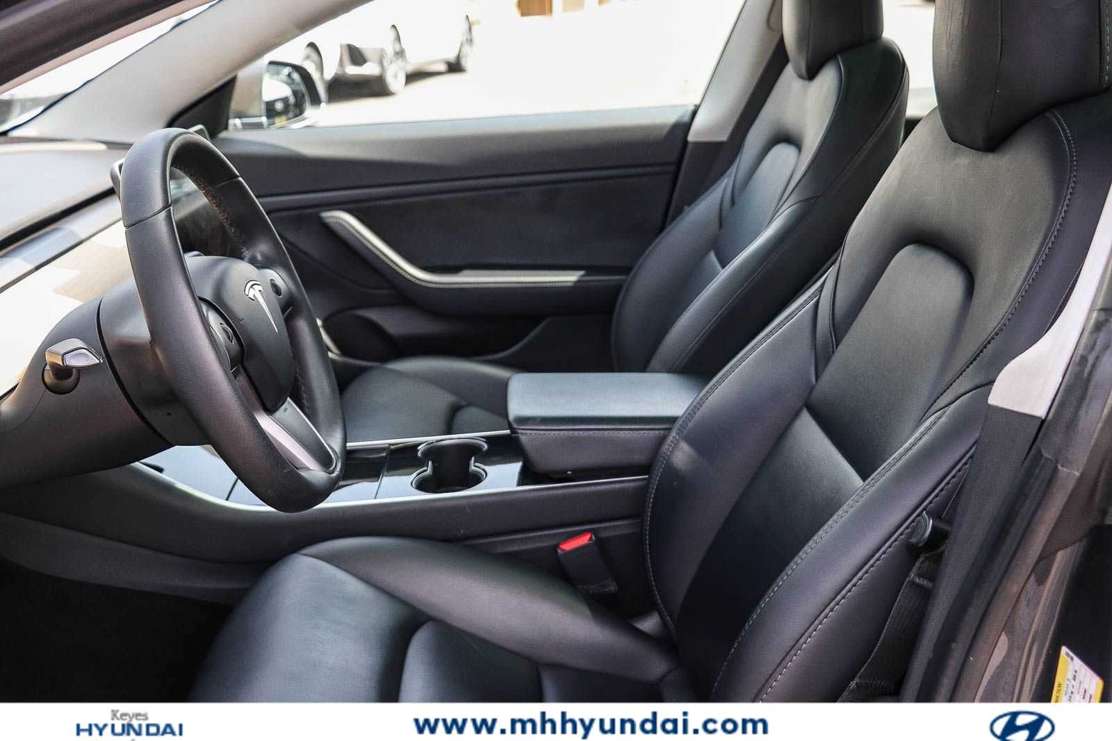 Thumbnail: 2020 Tesla Model 3 - 17