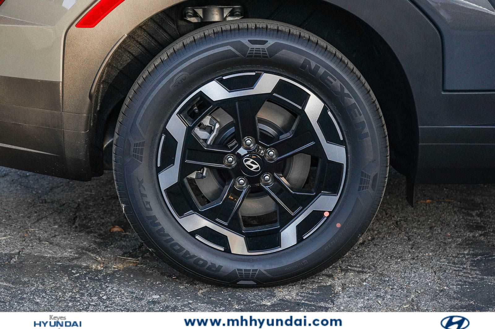Thumbnail: 2026 Hyundai Santa Fe - 5