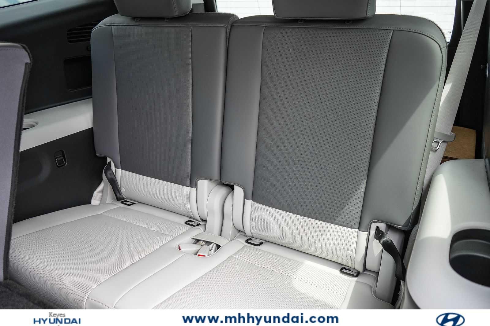 Thumbnail: 2026 Hyundai Ioniq - 26