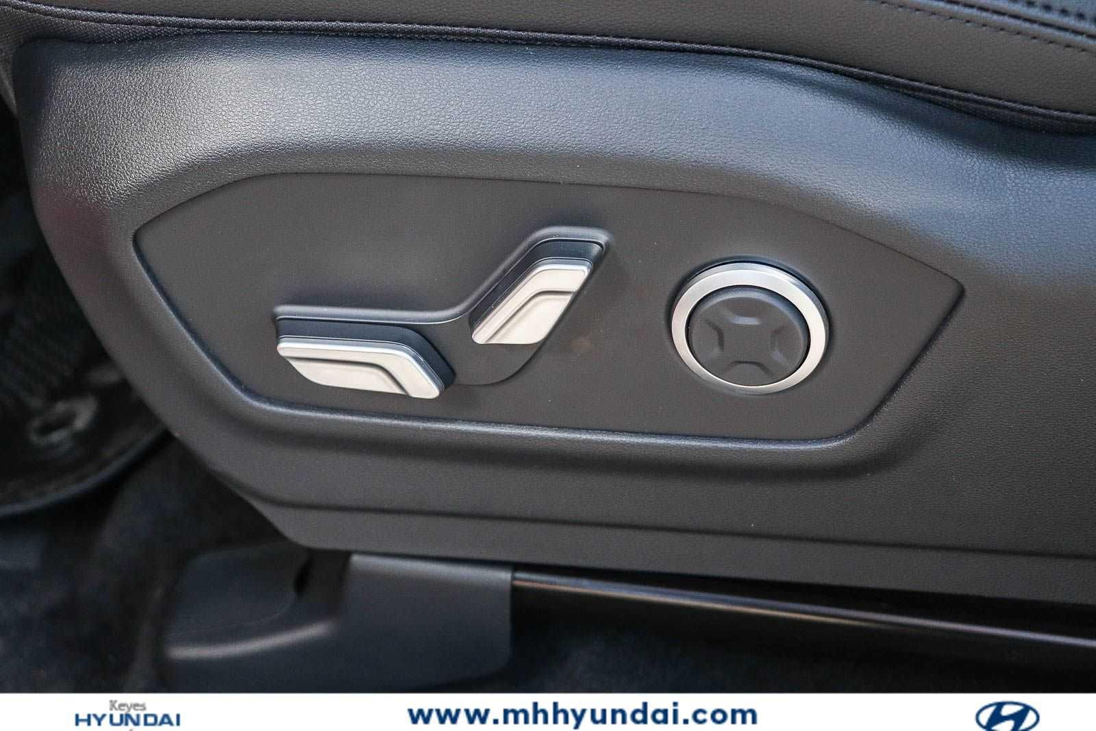 Thumbnail: 2026 Hyundai Santa Fe - 20