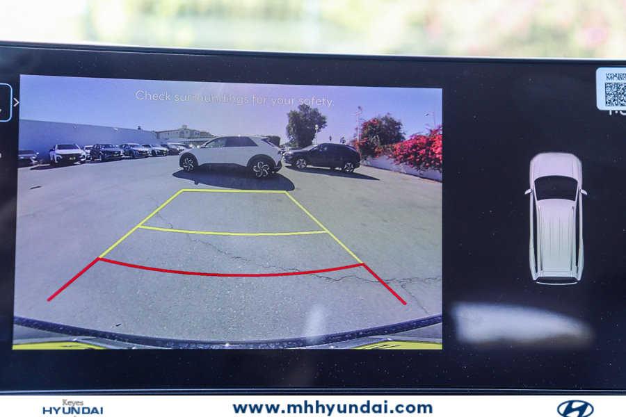 2026 Hyundai IONIQ 9 SE - Photo 24