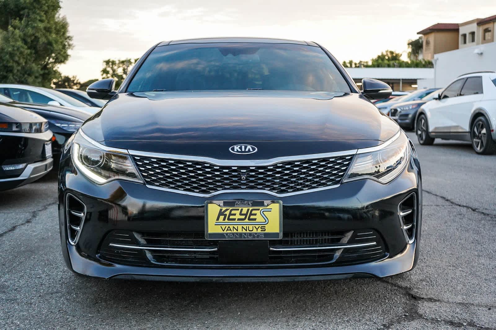 Thumbnail: 2016 Kia Optima - 2