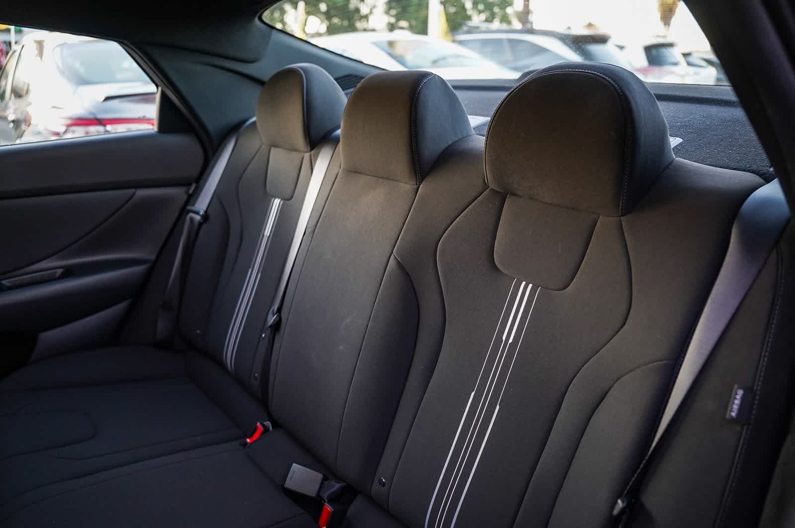 Thumbnail: 2025 Hyundai Elantra - 18