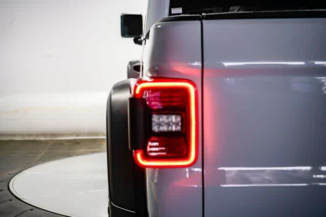 Thumbnail: 2020 Jeep Gladiator - 9