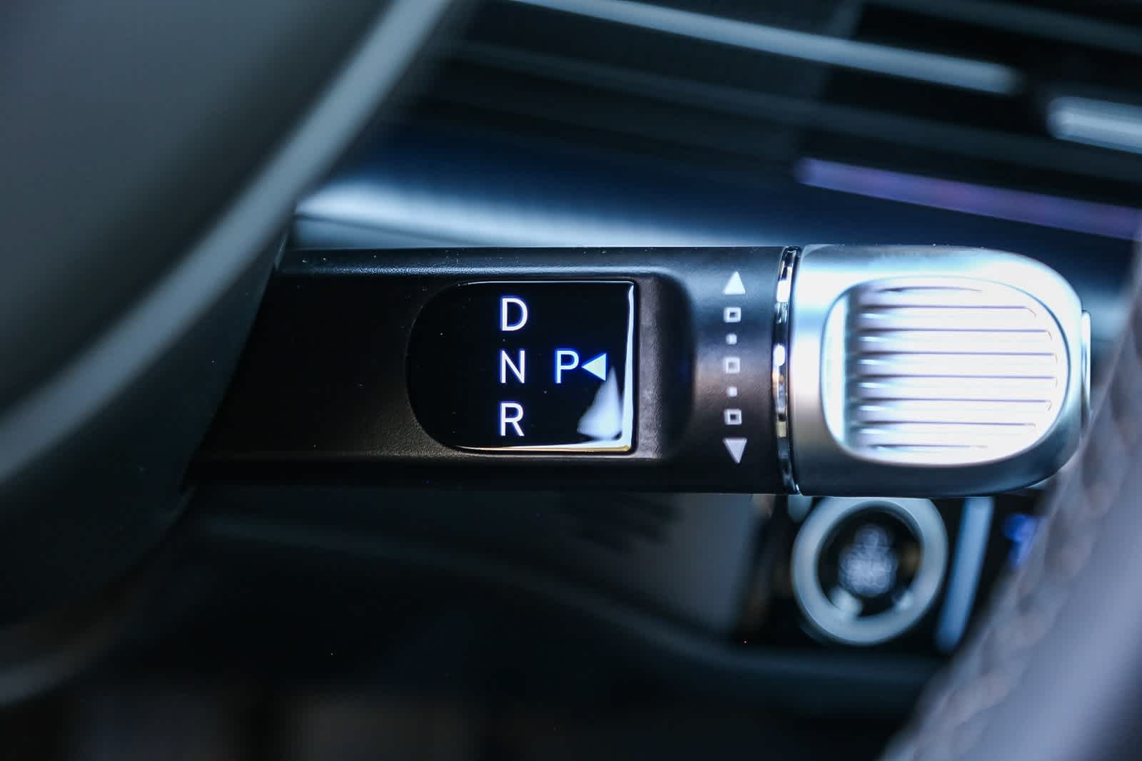 Thumbnail: 2025 Hyundai Ioniq 6 - 21