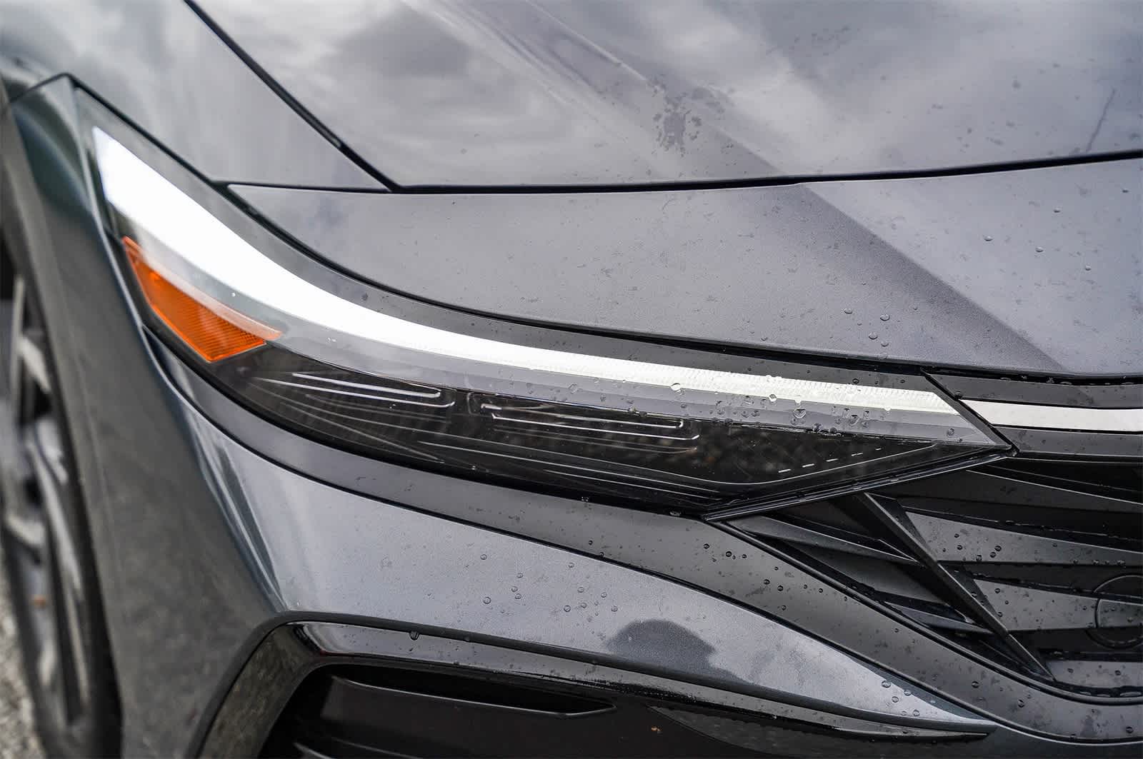 Thumbnail: 2025 Hyundai Elantra - 4