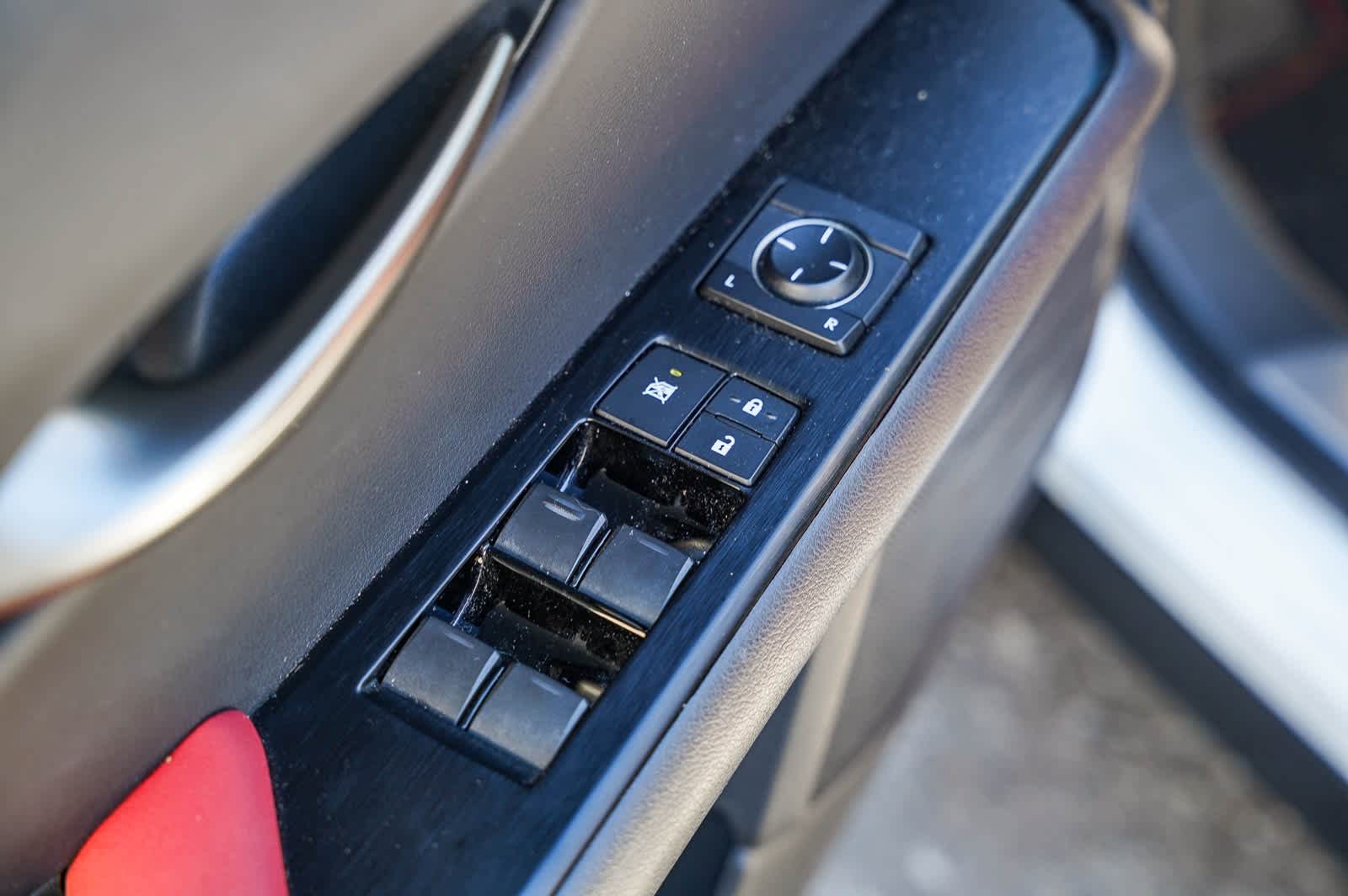 Thumbnail: 2021 Lexus UX - 19