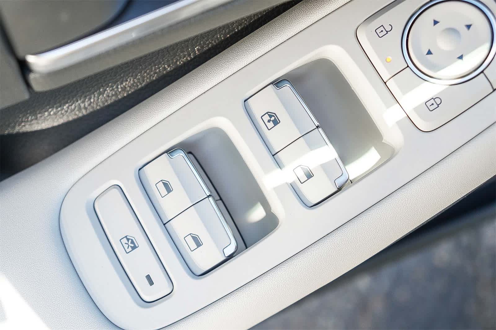 Thumbnail: 2026 Hyundai Sonata - 25