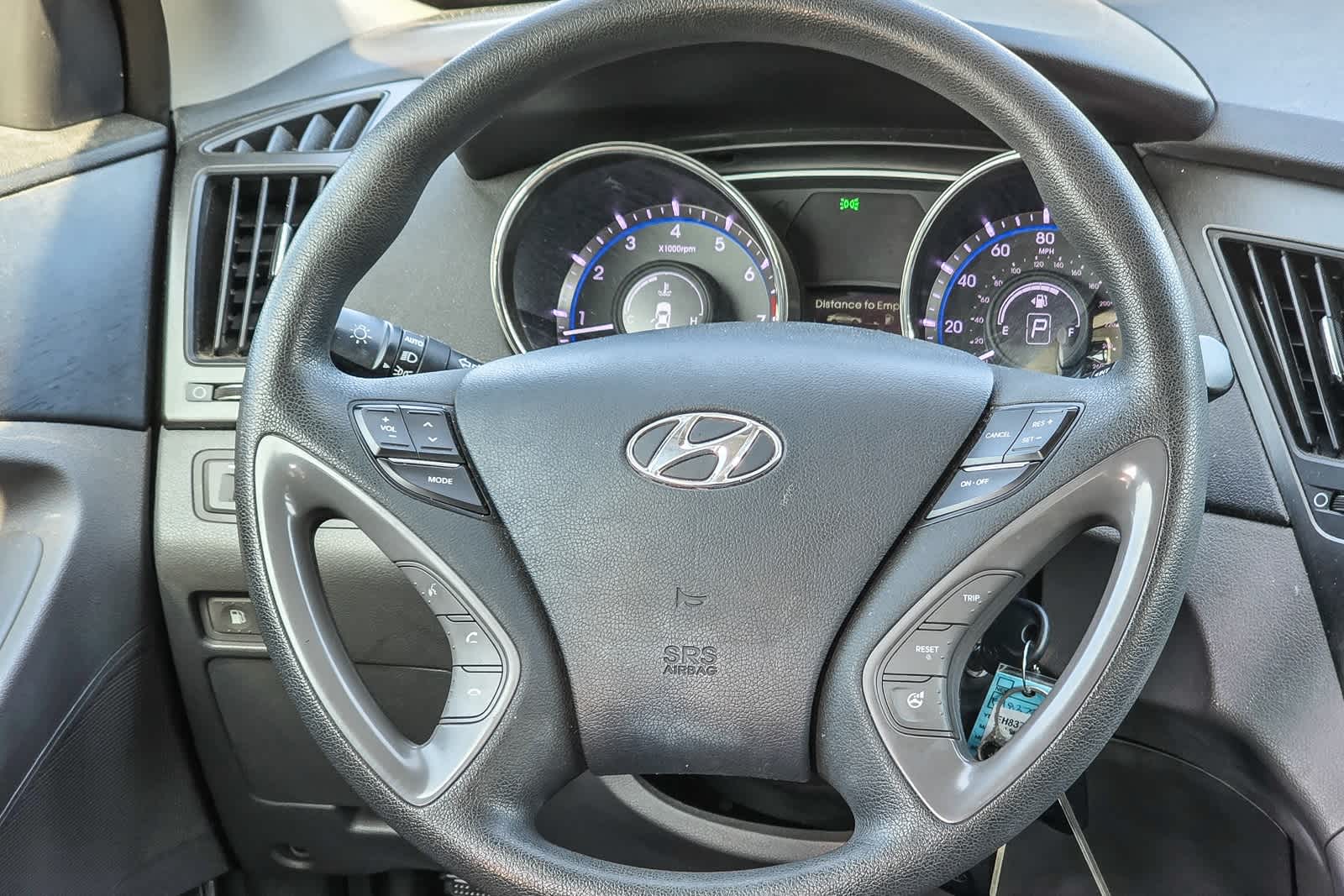 Thumbnail: 2014 Hyundai Sonata - 16