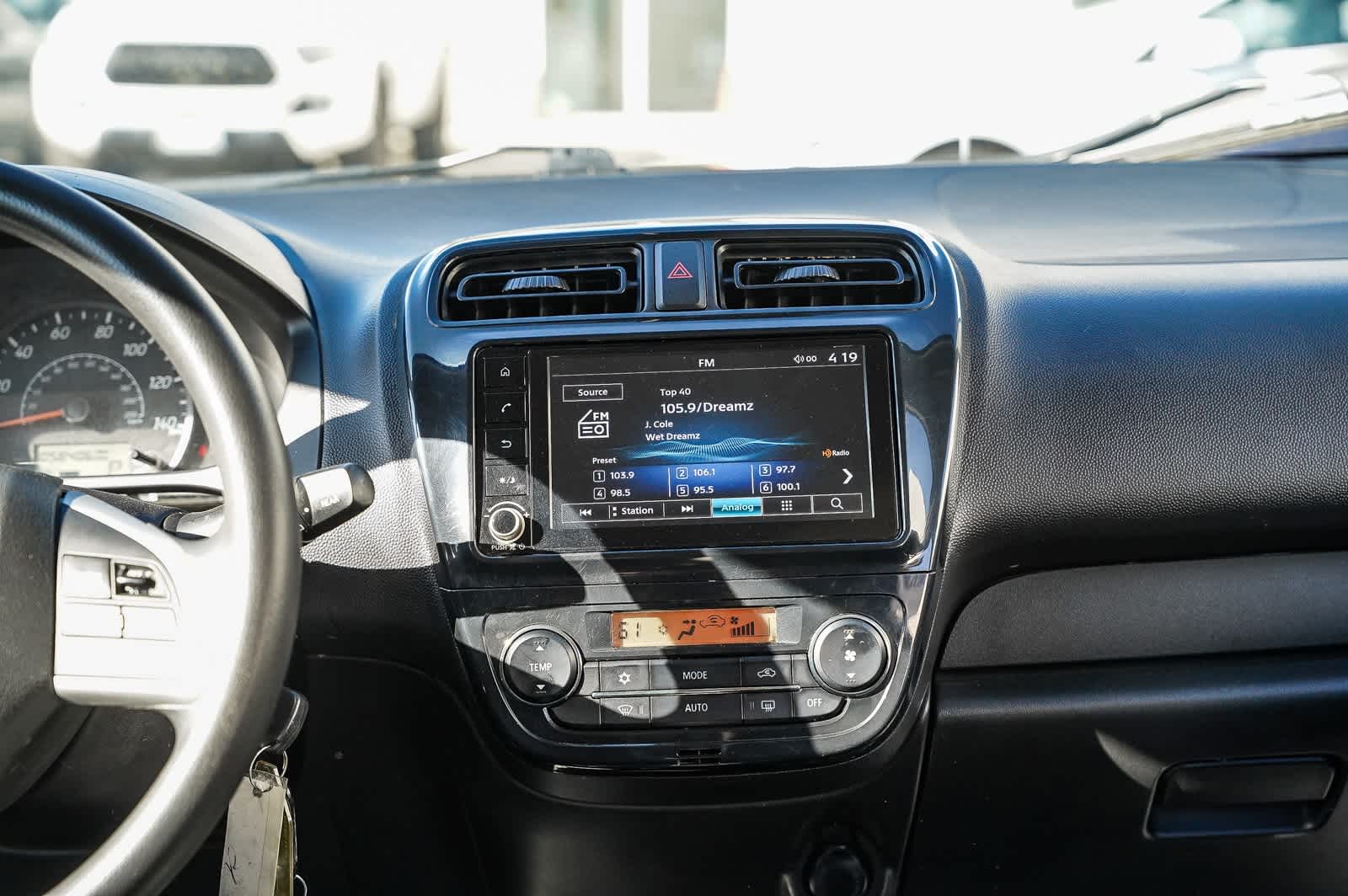 Thumbnail: 2022 Mitsubishi Mirage - 13