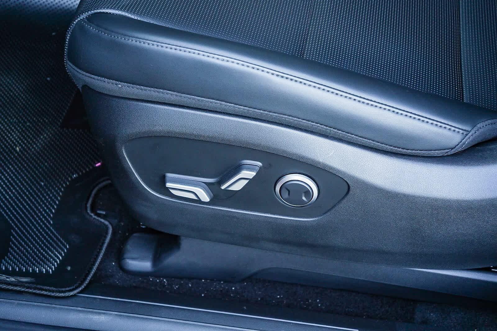 Thumbnail: 2026 Hyundai Ioniq - 24