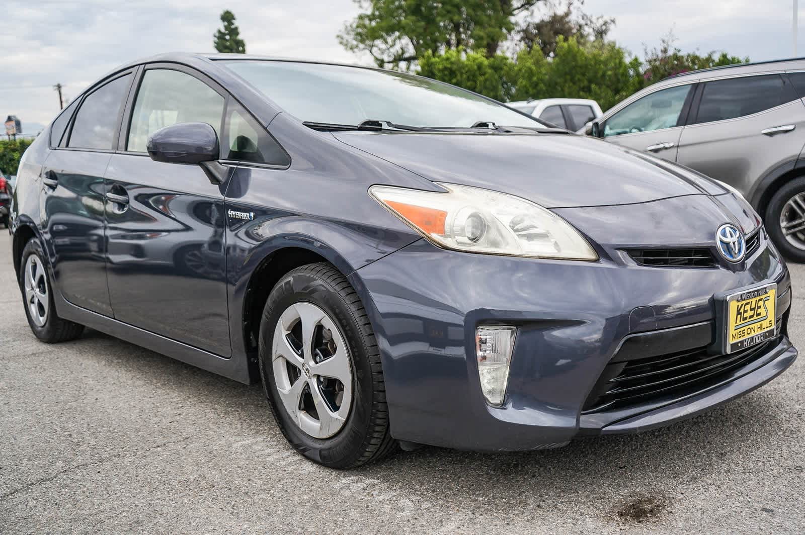 Thumbnail: 2012 Toyota Prius - 3