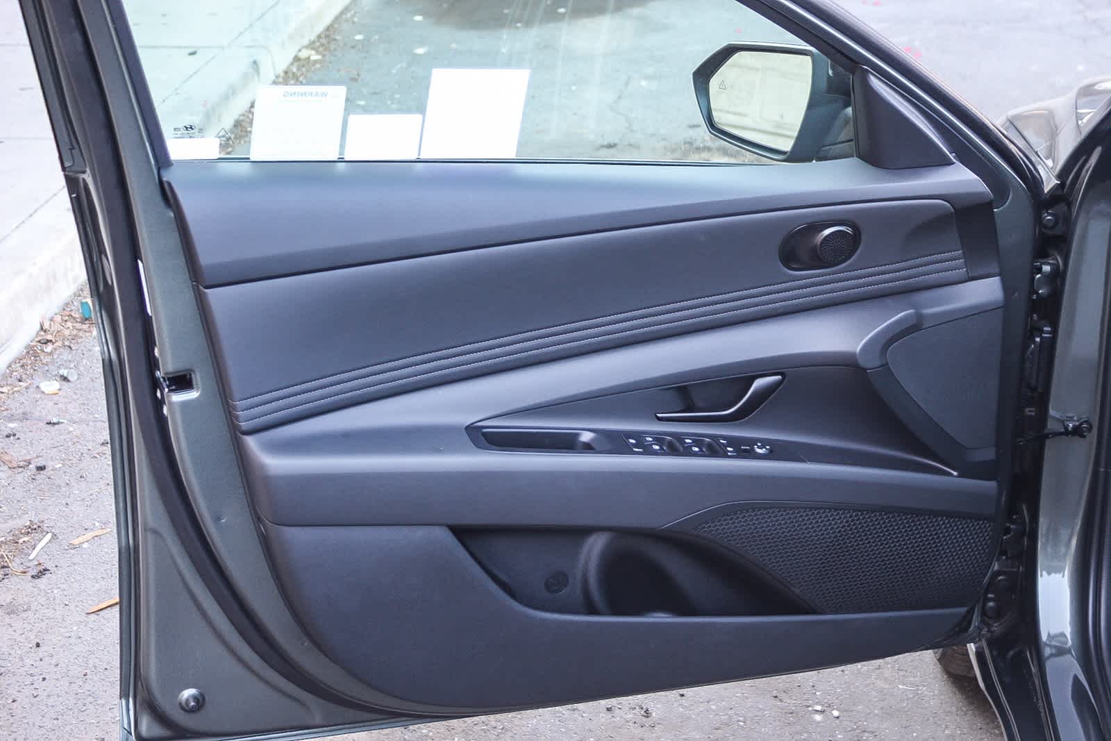 Thumbnail: 2025 Hyundai Elantra - 22