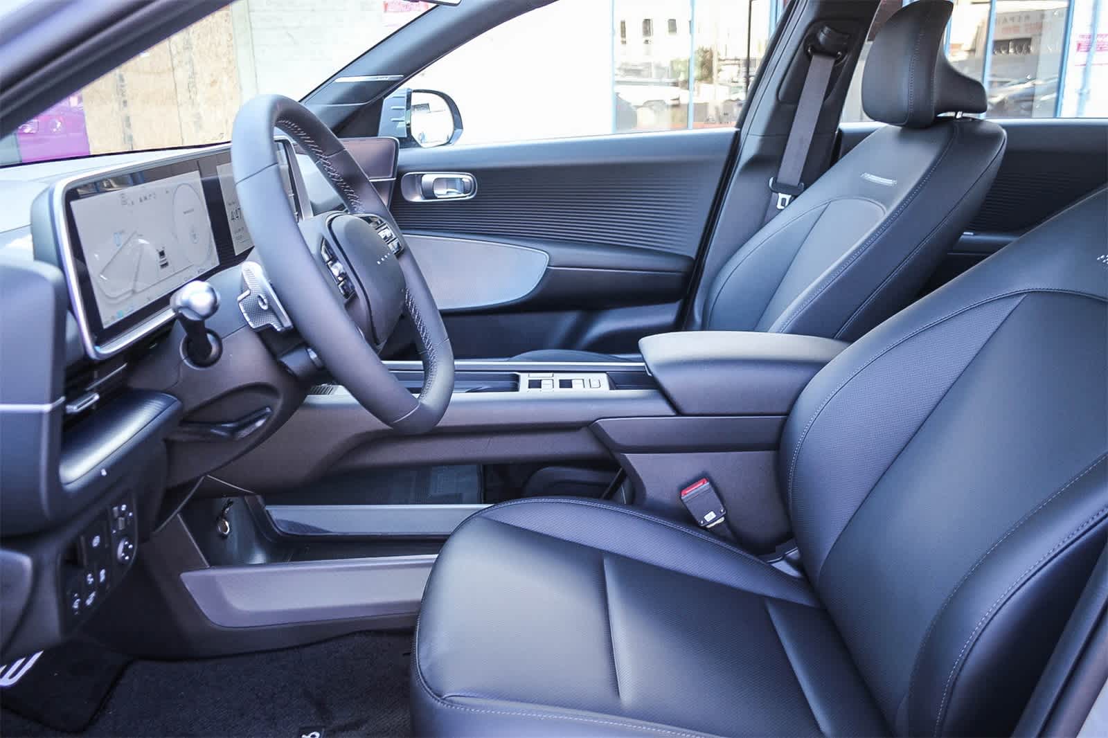 2025 Hyundai Ioniq 6 Limited 16