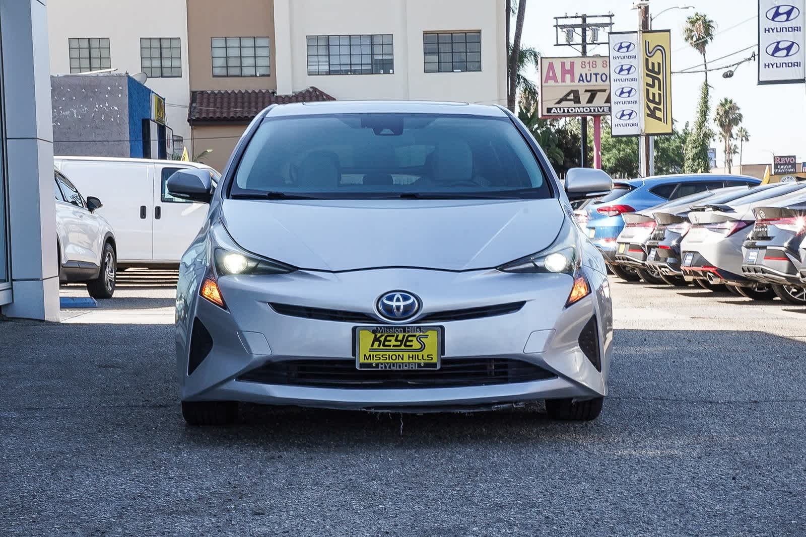 Thumbnail: 2016 Toyota Prius - 2