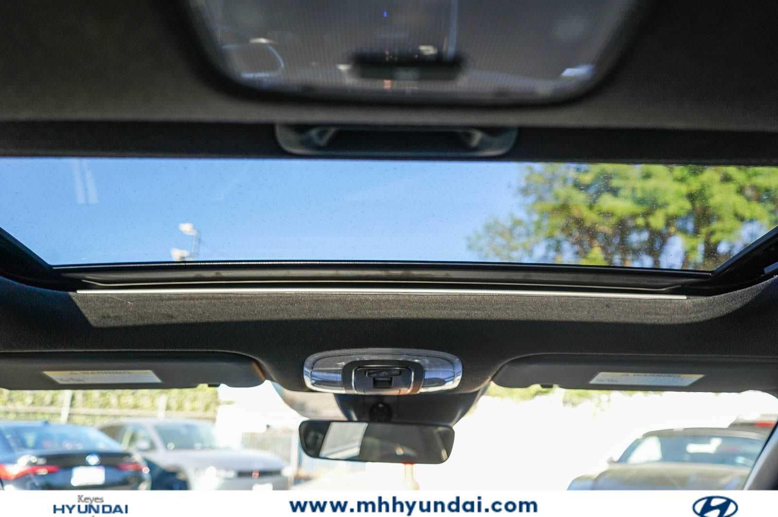 Thumbnail: 2026 Hyundai Elantra - 18