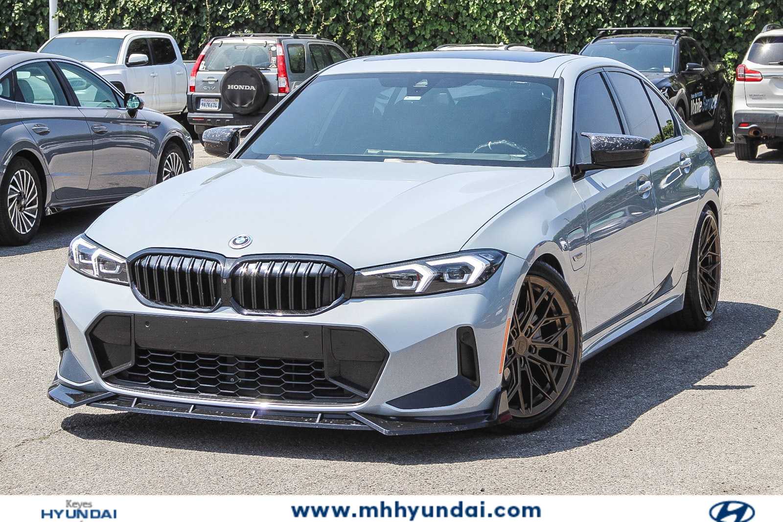 Thumbnail: 2023 BMW 3 Series - 1