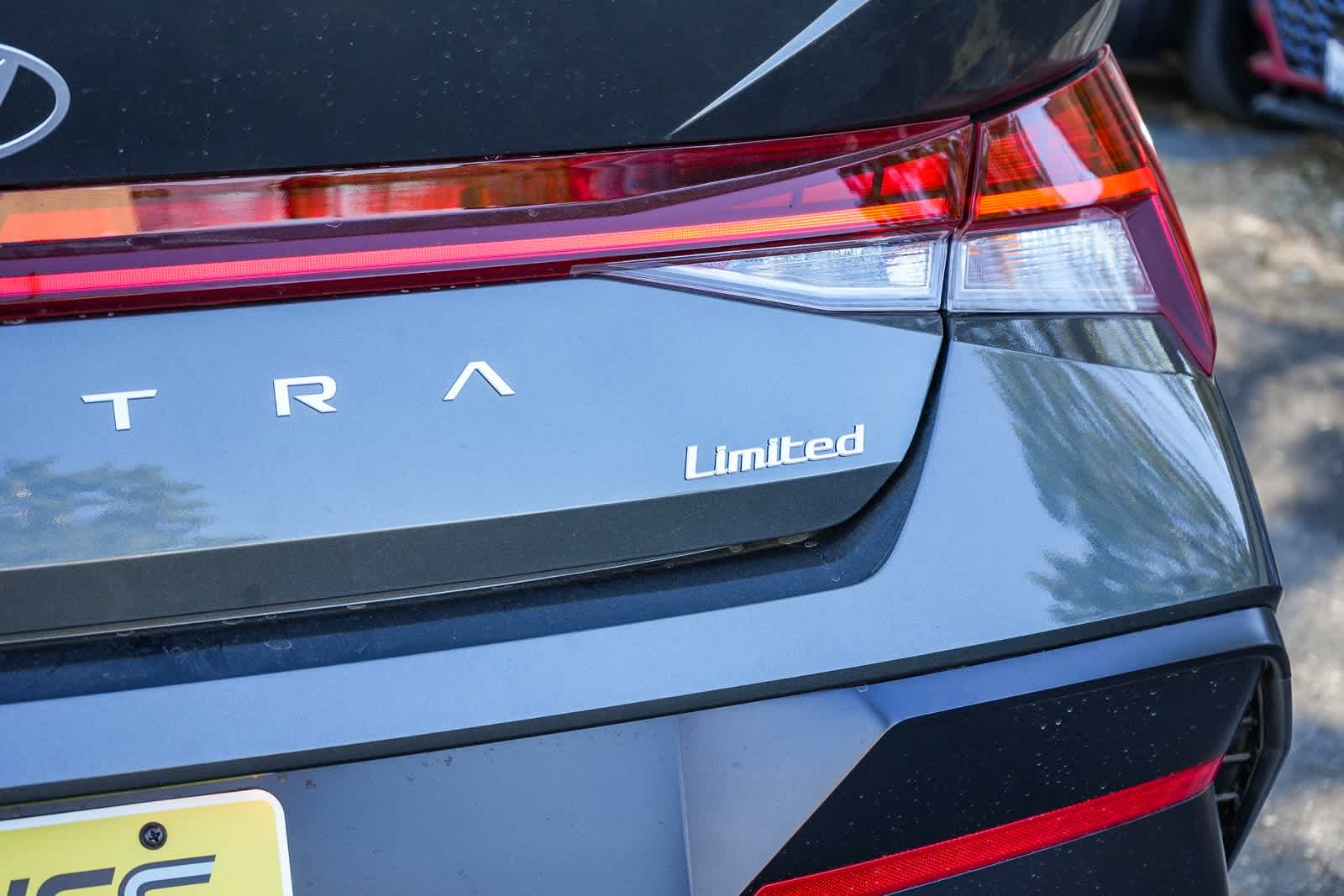 Thumbnail: 2025 Hyundai Elantra - 13